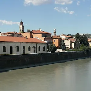 verona-goddess-house.hotelinveneto.com/